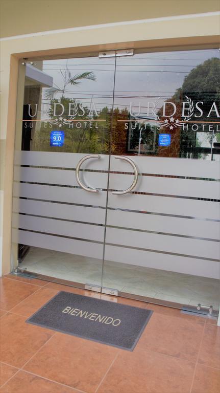 Urdesa Suites Hotel グアヤキル エクステリア 写真