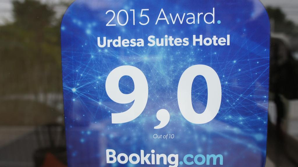 Urdesa Suites Hotel グアヤキル エクステリア 写真